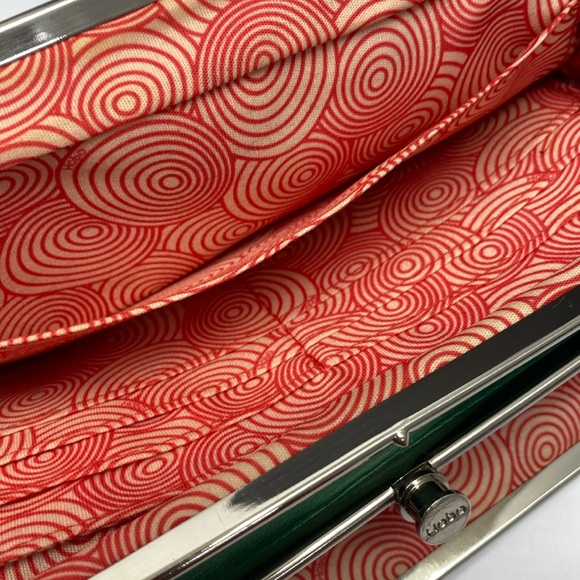 HOBO Lauren Green Bifold Leather Wallet - Picture 17 of 17